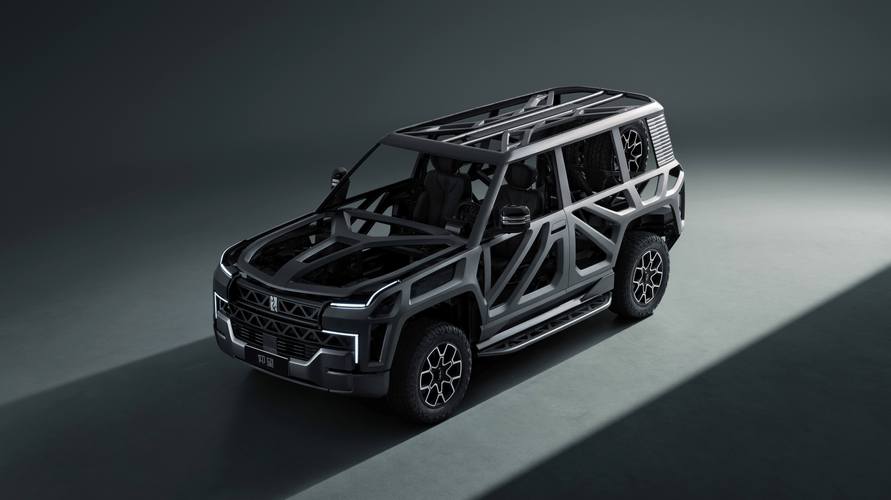 东莞327仰望U8硬派越野的科技魅力，国能汽车对传统燃油车市场的冲击